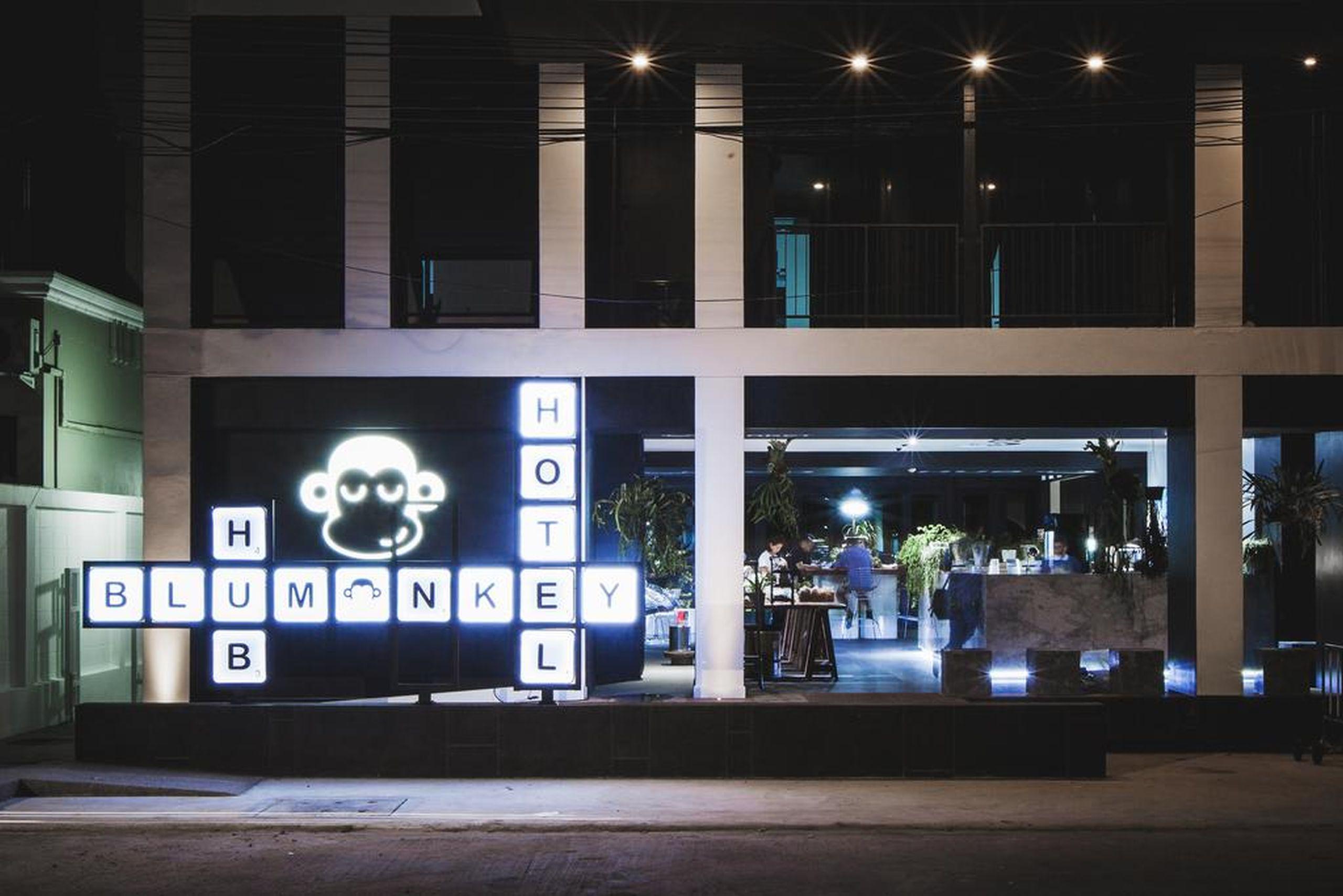 Blu Monkey Hub And Hotel Phuket - Sha Extra Plus Luaran gambar